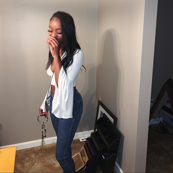 Meet Your Posher - Picture 3 of 4